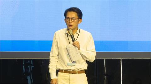 快新聞/是否要公布?昔曝新北市長內參民調 黃國昌回應了