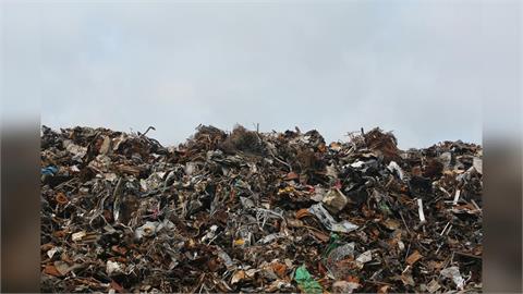 馬頭山廢棄物案行為人逾期未清　高市府：代清追償