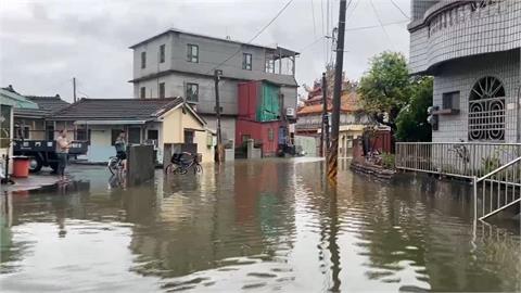致災性豪雨嘉義縣、市放假不同調！黃敏惠被網友射爆：「泳媽」要我勇敢上班