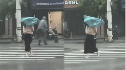 颱風天還要上班！雨傘被強颱凱米吹花「骨架一覽無遺」　她慘成落湯雞