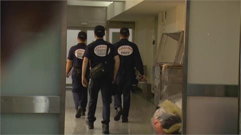 三峽肇事翁今解剖追死因！　僅大兒子到場「快閃躲媒體」