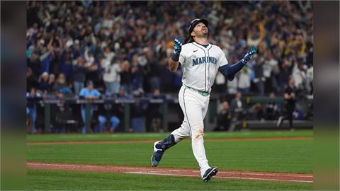 MLB(影)／海盜狠下心要補強棒？傳對市場上生涯325轟巨砲有興趣