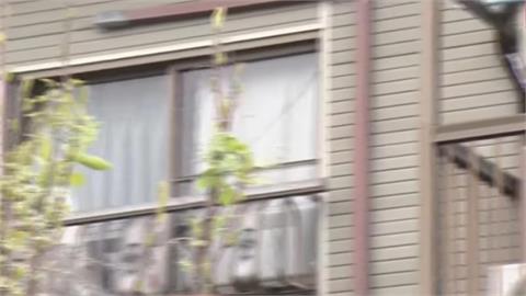 男稱母「沒有呼吸」急報警求救!警進門驚見「腐敗遺體」躺廚房:瀰漫異味