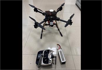 偷渡酒檳榔進監所 花蓮警逮人沒收無人機最高可罰150萬元
