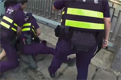 修車爆口角！男「開道具槍」恐嚇逃逸遭逮　同夥被起獲毒品