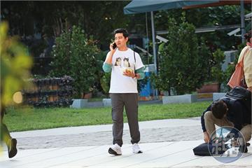 【獨家】【男神好久不見】王子過著平凡快樂生活　立威廉現身台北像路人