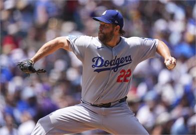 MLB(影)／書僮還沒K隊友先搶劫！康佛托精彩美技讓柯蕭「鬆了一口大氣」