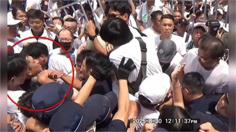 快新聞／黃國昌慘了！率小草衝警、勒脖列「首謀」　警寄發通知書約談3人