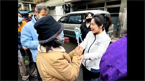 發「盜版小物」遭檢舉　徐巧芯：市井小民在淘寶購物難道也要撻伐？