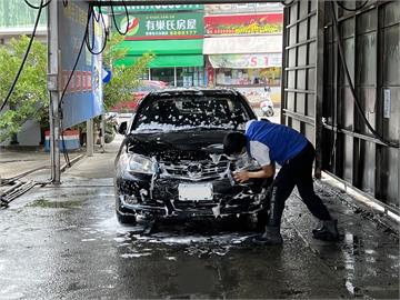 快新聞／春節洗車不漲價！　中油：220個直營據點維持優惠價