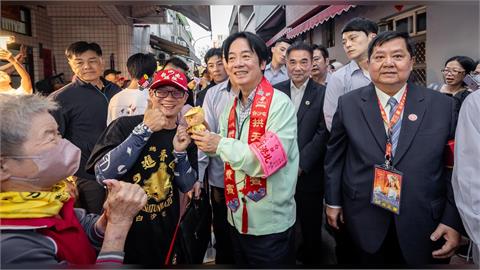 快新聞／太潮了！粉紅超跑今晚起駕　賴總統突曬「皮克敏明信片」親曝祝福