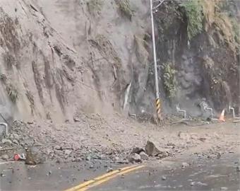 快新聞／嘉義台3線中埔路段巨石狂砸 　「雙向封閉」