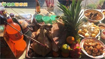普渡供品高溫曝曬易滋生細菌　營養師授四大防菌安心原則