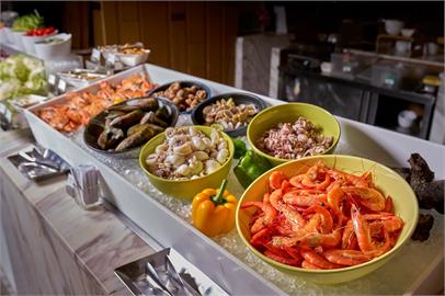 畢業季來臨　敘日最低15人成行暢享Buffet 68折起