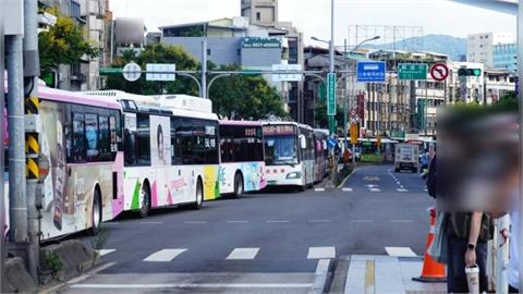 快新聞／公館圓環拆除藍委喊「交通順暢」！網友酸爆：塞到跳車　新工處認了依法裁處