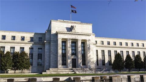 快新聞／謹慎放水！FED最新紀要公布　成員「反降息、挺結束縮表」