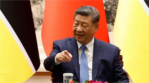 2026中國恐出事迎變局？美國靈媒驚見習近平背後「濃煙火海」點名這天成關鍵