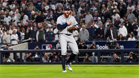 MLB(影)／比大谷翔平還難打？光芒守護神季後賽3戰「0安打」　寫57年罕見紀錄