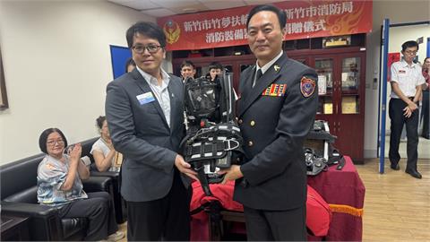 快新聞／善的力量！新竹「豐邑晴空匯」事故後　竹夢扶輪社慨捐德國裝備力挺