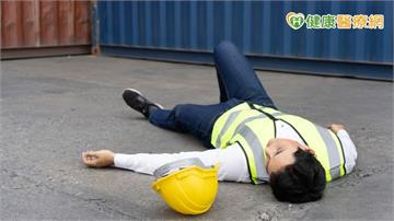 血小板飆破60萬　男子腦中風才知罹血液病