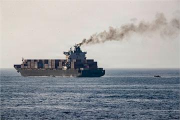 川普稱與伊朗衝突「沒有時間表」　美軍在亞洲海域扣押3艘伊朗油輪