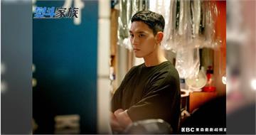 朴信惠老公回歸小螢幕　化身黑騎士守護女主角