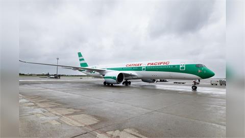 快新聞／受戰火波及！國泰航空宣布減班　受影響旅客將安排至其他航班