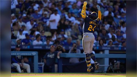 MLB(影)／球場內和網路世界球迷都怒了！道奇慘輸重要系列賽遭猛轟