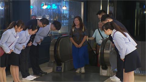 告別微風19年！新光三越接手北車商場　今準時開門迎客　「9成廠商續留」