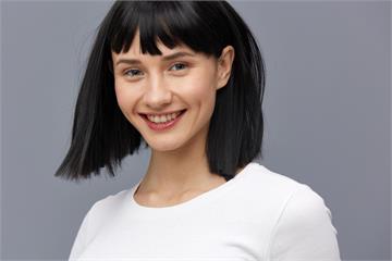 平瀏海造型3大重點　剪對瞬間變少女！
