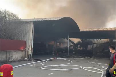快新聞／雲林1製鞋廠下午起火燃燒！　竟是「神秘首富」鞋王張聰淵起家廠