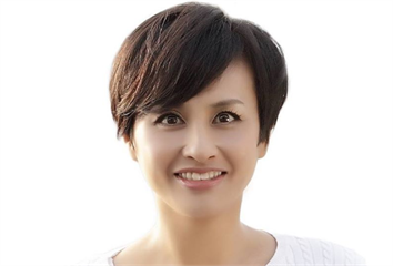 快新聞／高雄市1選區民進黨候選人邱議瑩自行宣布當選