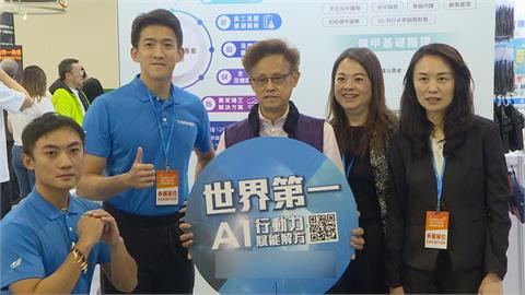 醫療科技展開幕！　本土鞋子品牌跨足智慧醫療