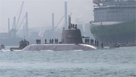 LIVE/「海鯤號」力拚7月交艦 高雄港現場最新直擊