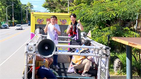 護國大遶境花蓮人列隊歡迎　民眾霸氣丟冰小米酒上戰車