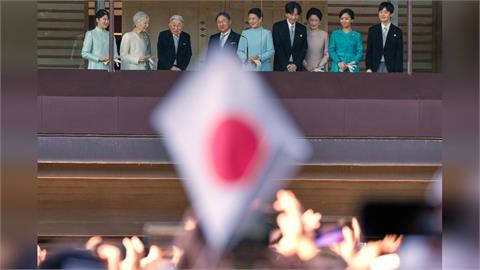 日皇居新年參賀儀式　秋篠宮長子悠仁首出席