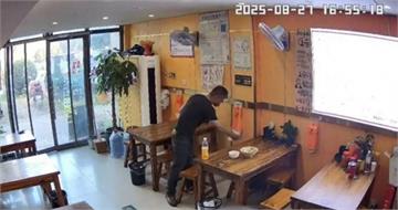 男客人用餐「5分鐘抽40張衛生紙」　老闆娘怒PO網公審！律師勸：小心被告