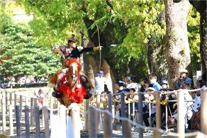 快新聞／日本鶴岡八幡宮「流鏑馬」意外濺血！　廟方宣布賽事取消