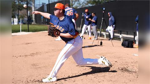 MLB(影)／鄧愷威奪在太空人首勝！臉書分享喜悅！期待繼續為球隊貢獻