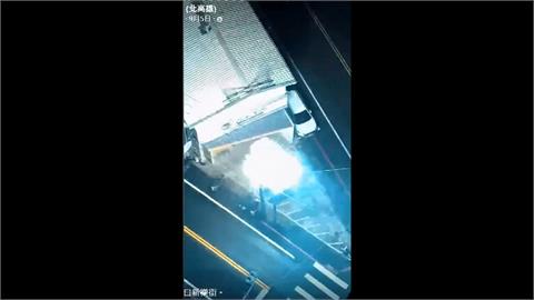 午後大雷雨釀禍　高雄岡山電桿爆炸釀518戶大停電