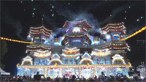 鷄籠中元祭主普壇開燈放彩儀式　點亮基隆祈福平安