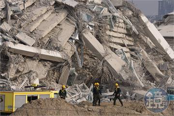 震倒曼谷大樓再挖13具屍體！仍有20人失蹤　疑這結構偷工減料釀禍