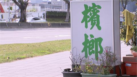 北投檳榔攤被賊破門闖入　鄰居見狀壓門報警逮人還搜出毒