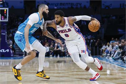NBA(影)／超車「噴射機」泰瑞！「PG」喬治成NBA歷史三分射手榜第10名