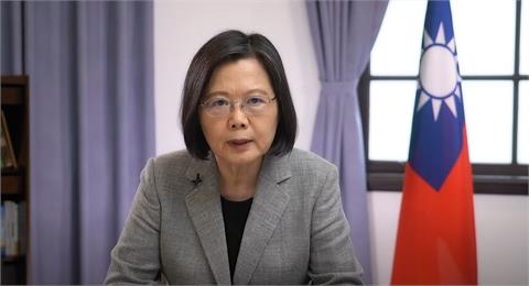快新聞／美課台灣32%關稅！他建議「派蔡英文談判」　網：政壇白玫瑰再出馬