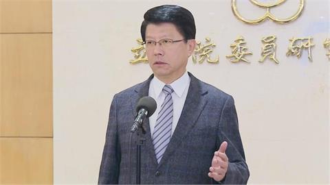 妻是主委沒人管得動？謝龍介遭爆雜物堆樓梯間「擋消防設備」本人認了：處理不夠周全