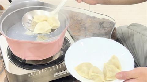 搶攻冷凍水餃商機！　爆餡「酸菜魚口味」水餃神還原