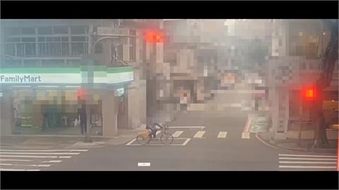Youbike被騎走險賠1.5萬！　苦主疑惑「報案單寫誤騎」