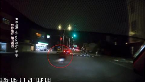 咻！雲林「機車超人」再現　趴臥騎車蛇行闖紅燈罰不怕