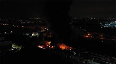屏東科技產業園區大火釀逾80人死傷！「上班中爆炸」玻璃噴飛割傷員工
